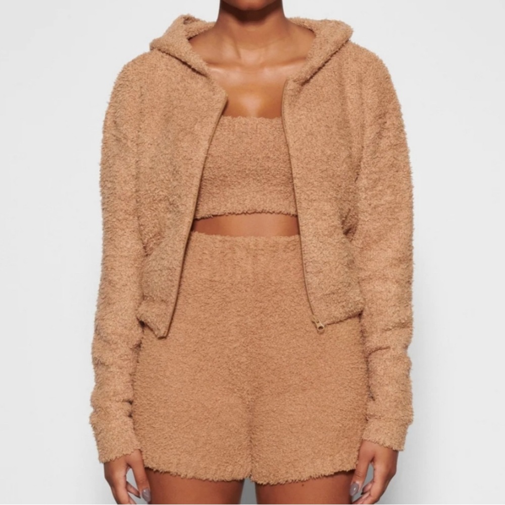 SKIMs Cozy Knit Hoodie NWT xxs/xs color Camel